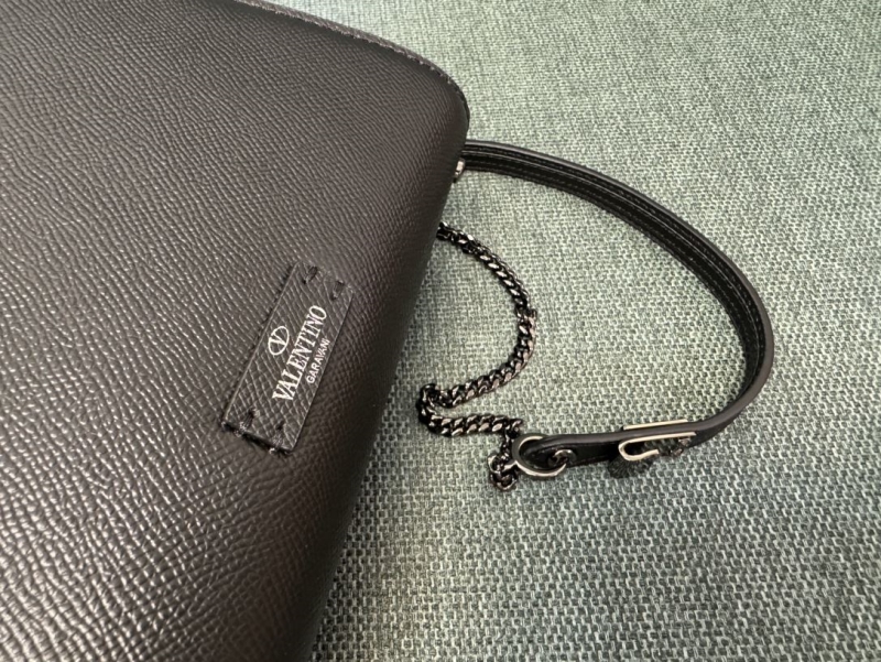 Va1e*ntin0 top handle bag